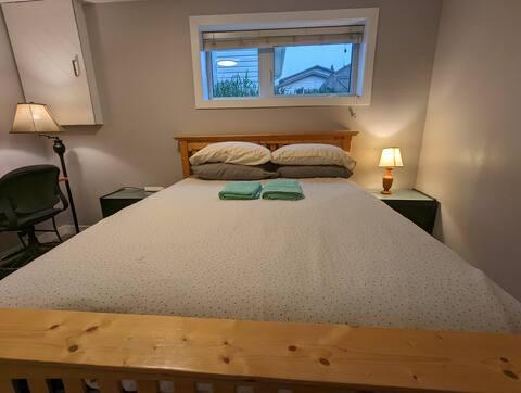 2BR Lower Suite | Shared Fenced Yard photo 16