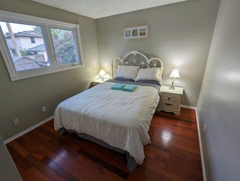 3BR Home | Fenced Yard + Workspaces photo 3