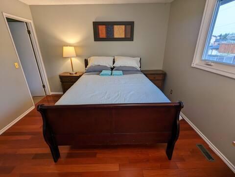 3BR Home | Fenced Yard + Workspaces photo 8