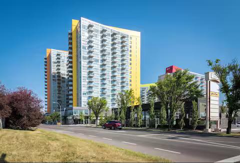 2BR Condo | C-Train + University photo 2