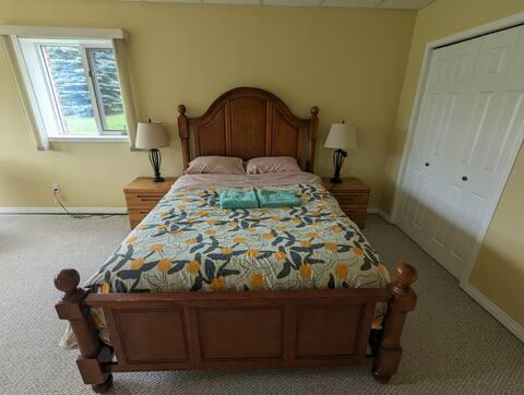 Countryside 2BR Retreat | Mountain Views